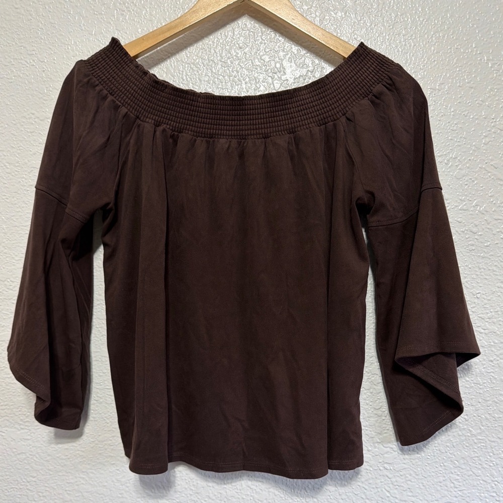 Shyanne Brown Faux Suede Off the Shoulder Bell Sleeve Smocked Top Large